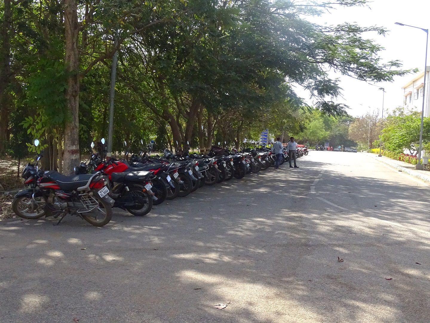 davangere-university-mba-parking
